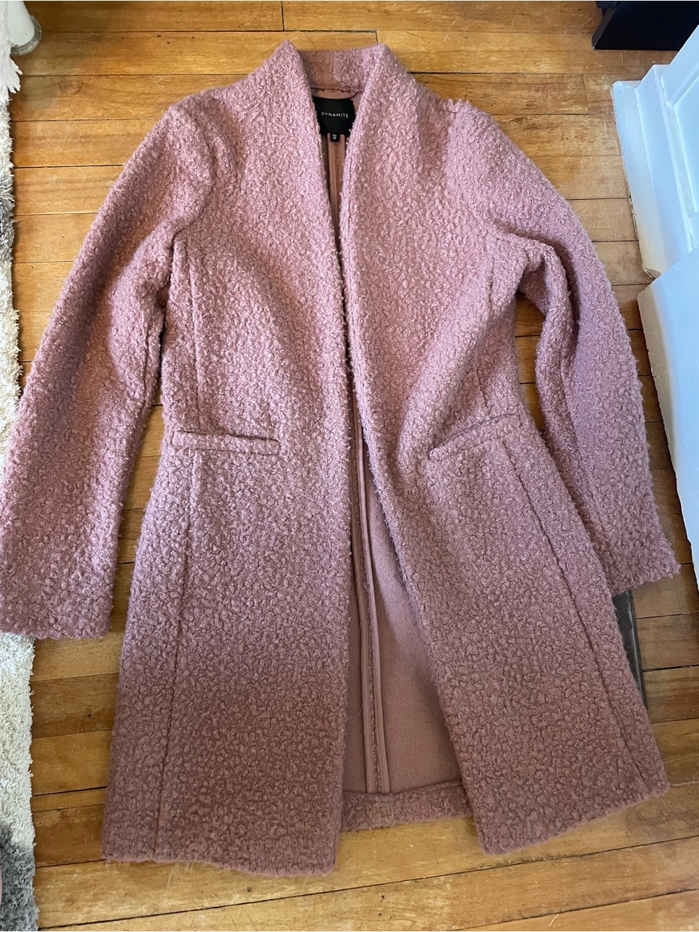Dynamite Women's Pink Bouclé Open Front Coat - Picture 5 of 5